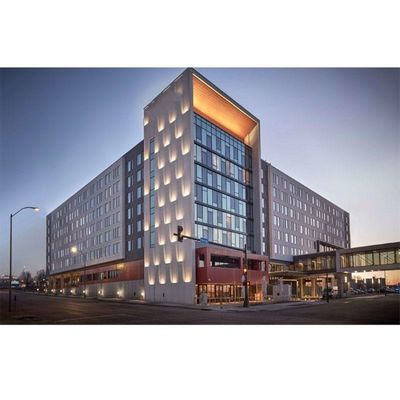 De aangewezen Ruimtestructuur van het Kaderstaal Winkelcomplex Gegalvaniseerde Decoiling
