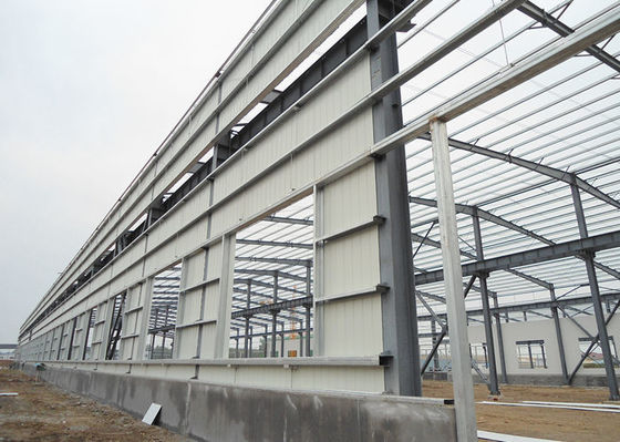 Prefab Industrieel Commercieel Staalkader die Windtentoonstellingszaal bouwen
