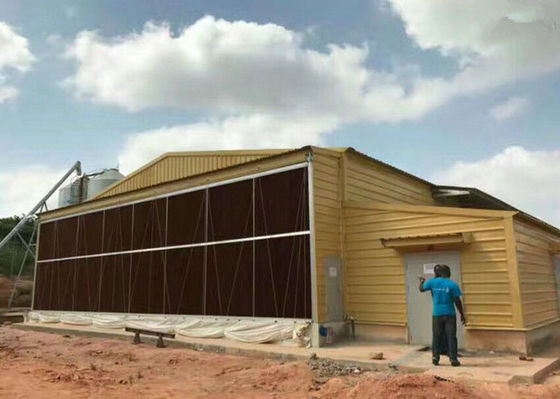 Q235B / Q355B van de het Landbouwbedrijfkip van de staalstructuur het Huis Vuurvast GB