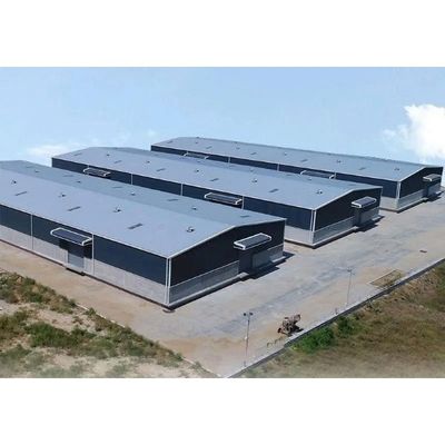 De Workshop die van het staalkader Structurele Pakhuisbouw bouwen