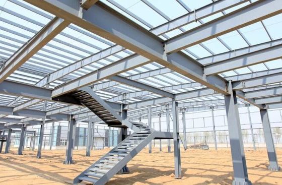 Staalconstructie Berging Metalen industrieel gebouw voor logistiek