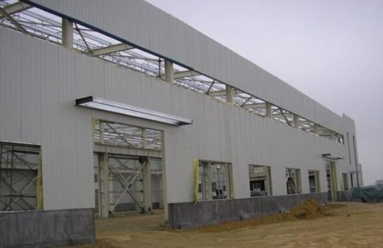 Lichte staalconstructies voor commerciële gebouwen