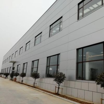 Op maat gemaakte geprefabriceerde staalconstructies Modern werkplaats