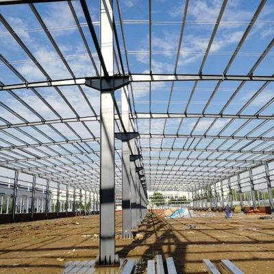 Q355B PEB Staalstructuur Staal geprefabriceerd magazijngebouw