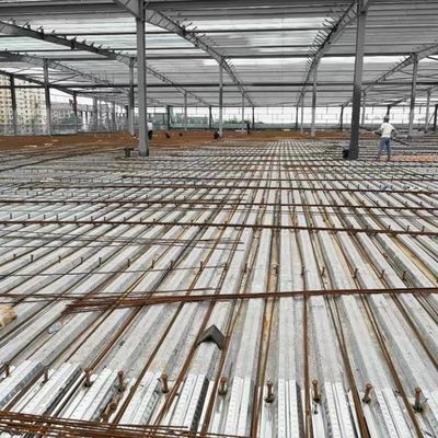 Gemakkelijk te monteren waterdicht Prefab Building Steel Structure Warehouse