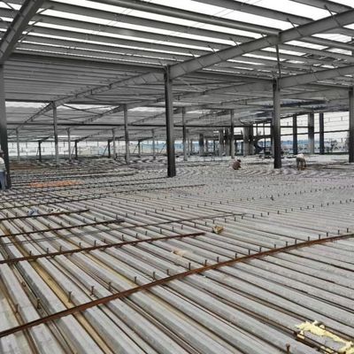 Gemakkelijk te monteren waterdicht Prefab Building Steel Structure Warehouse