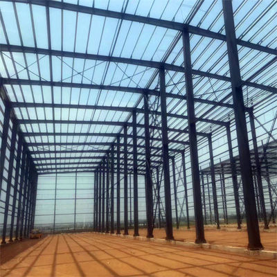 Industrieel gebouw Staalconstructie Werkplaats Metalen gebouw