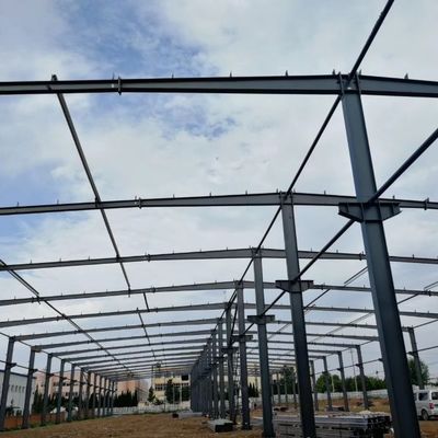 Werkplaats voor geprefabriceerde staalconstructies