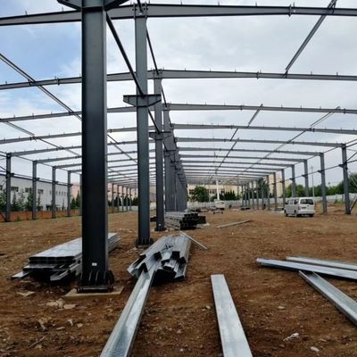 Werkplaats voor geprefabriceerde staalconstructies