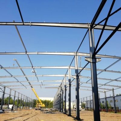 Werkplaats voor geprefabriceerde staalconstructies