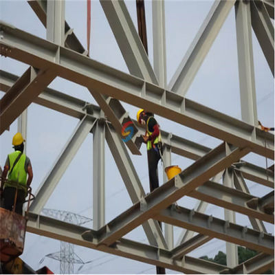 Op maat gemaakte stalen structuur Prefabriceerde metalen opslagruimte Op maat gemaakte ontwerp