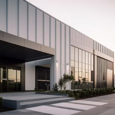 Staalportaalframe voor staalconstructie kantoorgebouw binnen aluminium ramen