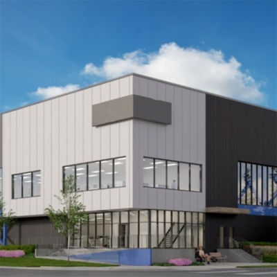 Op maat gemaakt geprefabriceerd staal commercieel gebouw met vloerdek en betonnen fundering